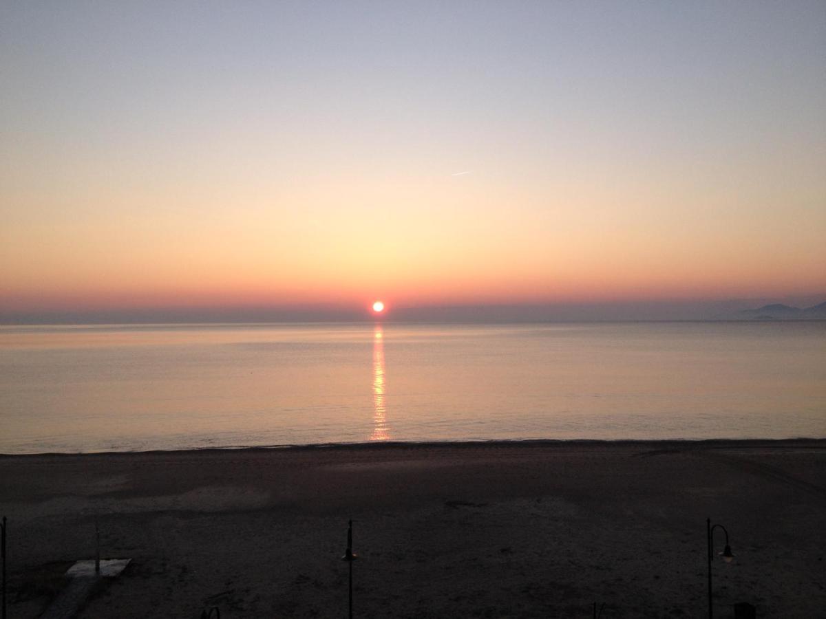 דירות Vrasná Makedos Sea View מראה חיצוני תמונה